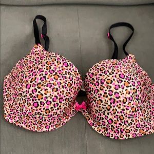 EUC Cheetah print bra from Victoria’s Secret!